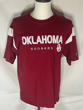 Pro Player Oklahoma Sooners  NCAA  Crimson Embroidered Vintage T-Shirt Large